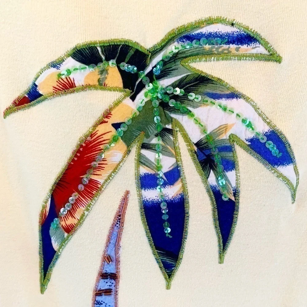 𝅺❣️ Embellished Island Top ❣️Size S - Picture 6 of 8